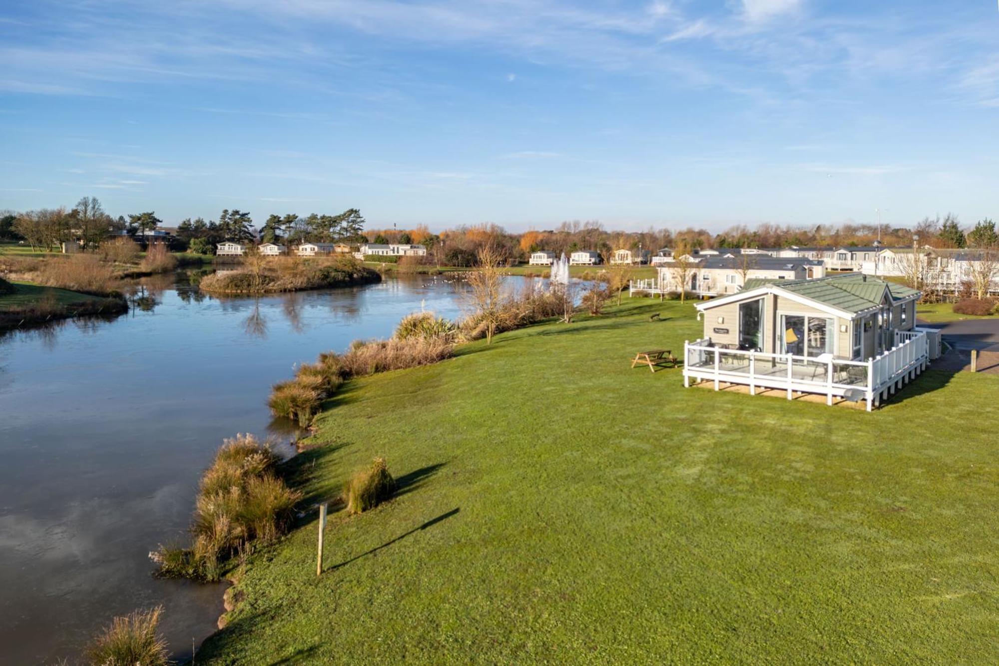 Primrose Valley Lakeside Кемпинг Файли
